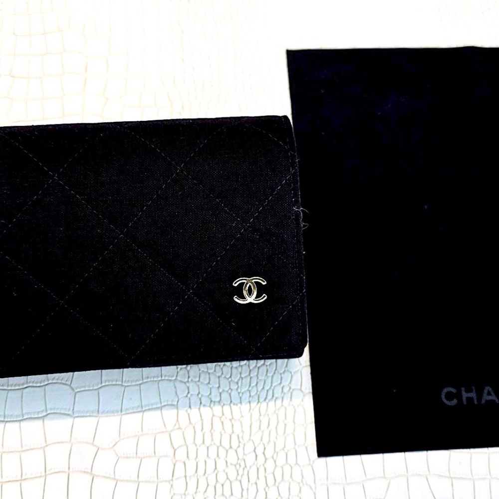 New CHANEL Quilted Eyeglasses Sunglasses Case Gold CC, CC Cloth, CC Box, etc. - Picture 16 of 16